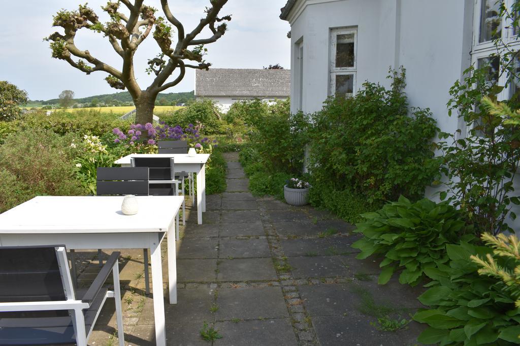 Marielyst B&B - Apartments * Naestved